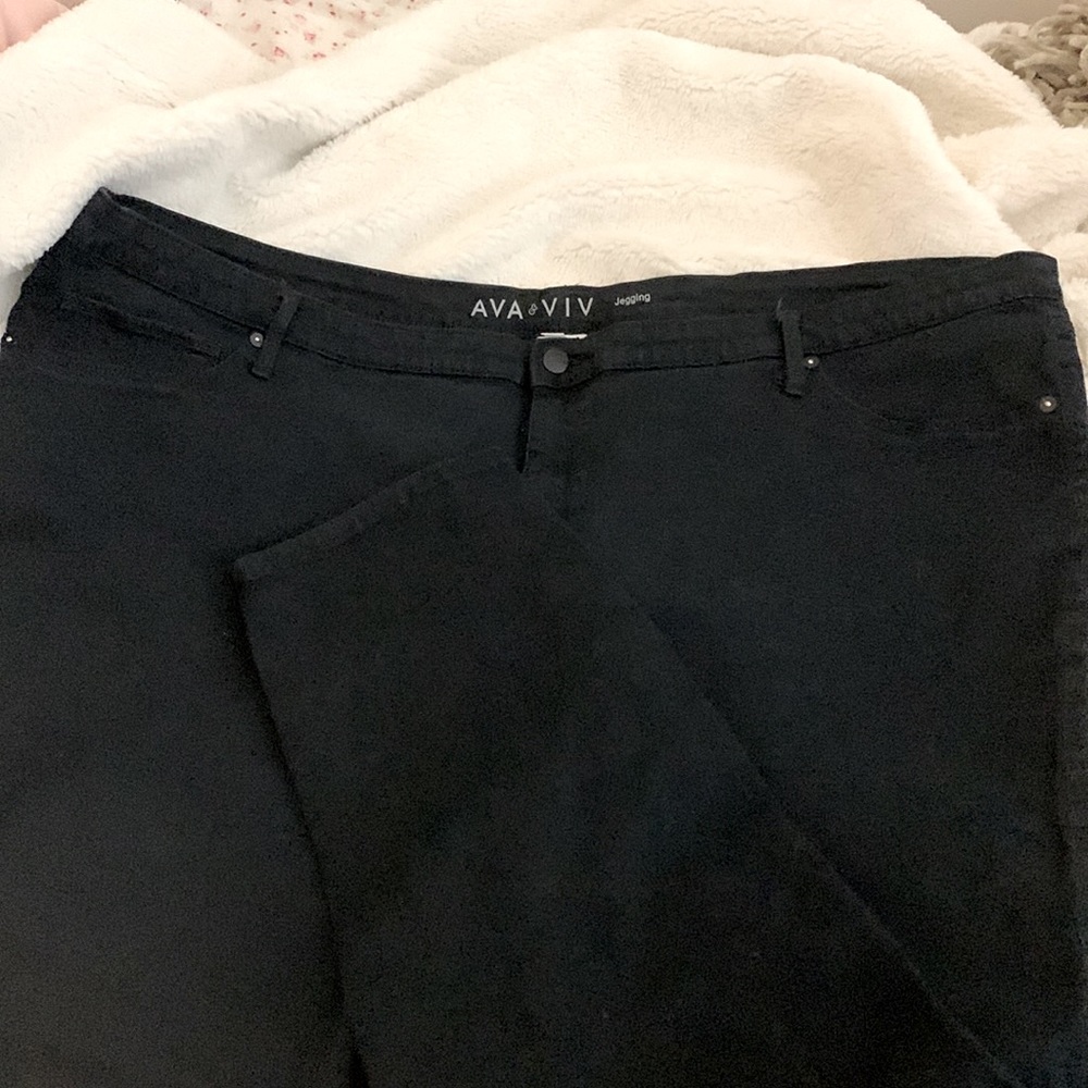 AVA&VIV super stretch black jeans. Size 26W